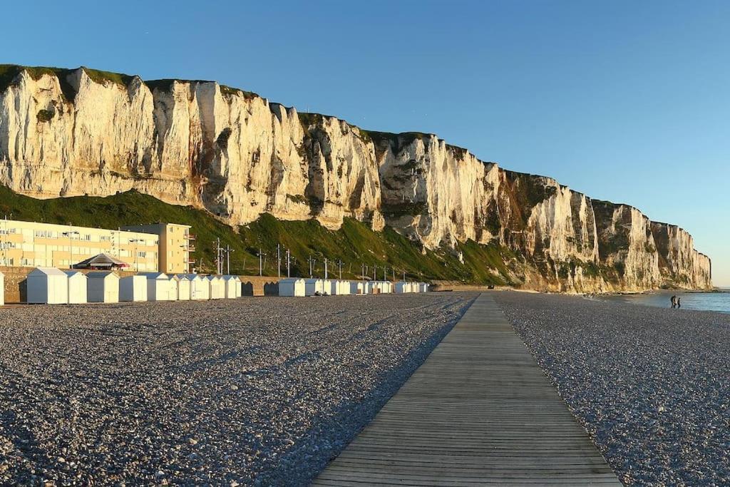 La Verriere. Les Locations Isahora C'Est Aussi Plusieurs Appart' De Standing A 2 Pas Du Chateau D'Eu, Des Falaises Du Treport, De Mers Les Bains Et Aux Portes De La Baie De Somme Eu (Seine-Maritime) Exterior foto